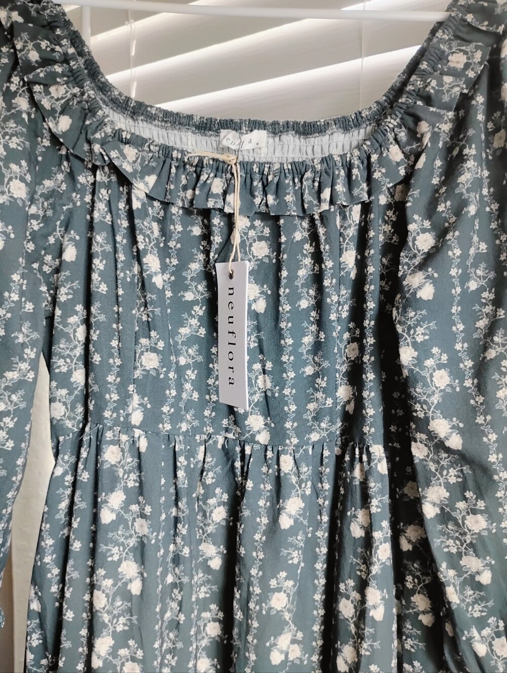 NWT Neuflora Green Floral Midi Dress - Medium
